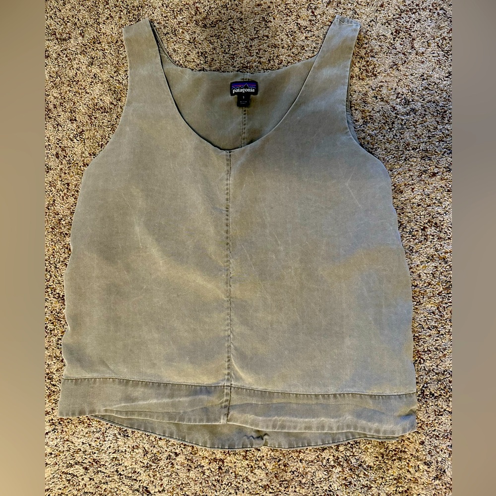 Patagonia green tank top - small